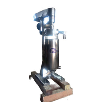 Centrifughe tubolari industriali per la separazione di liquidi misti in base alle differenze di densità e allo scarico manuale di solidi